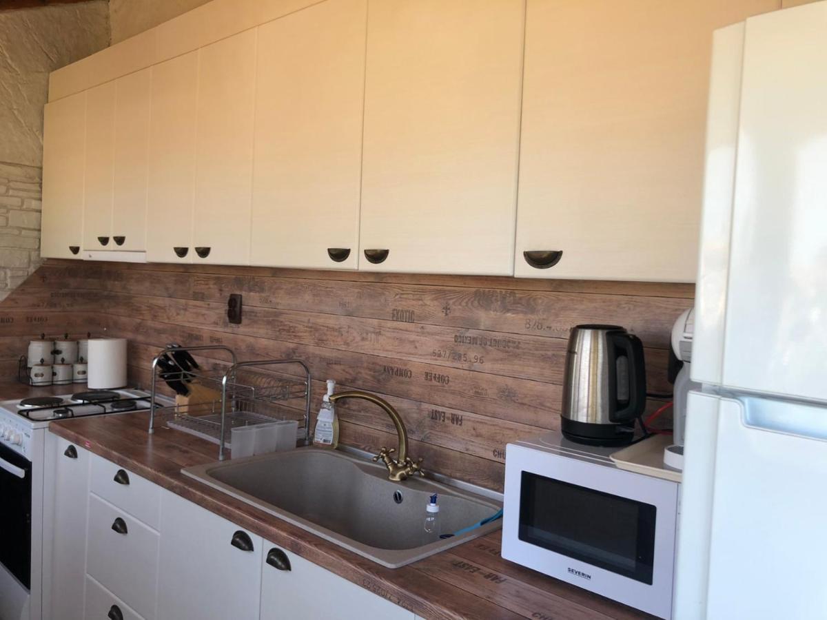 Guest House Costa 2 Karianí Екстериор снимка